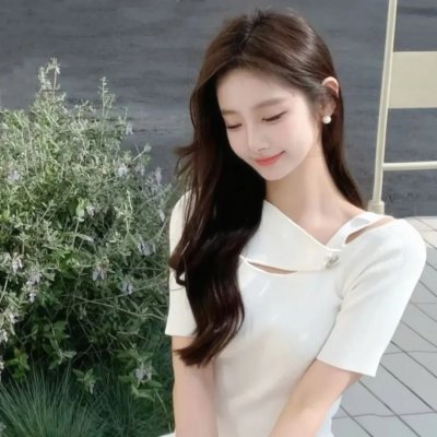 麦克·华莱士来了海报